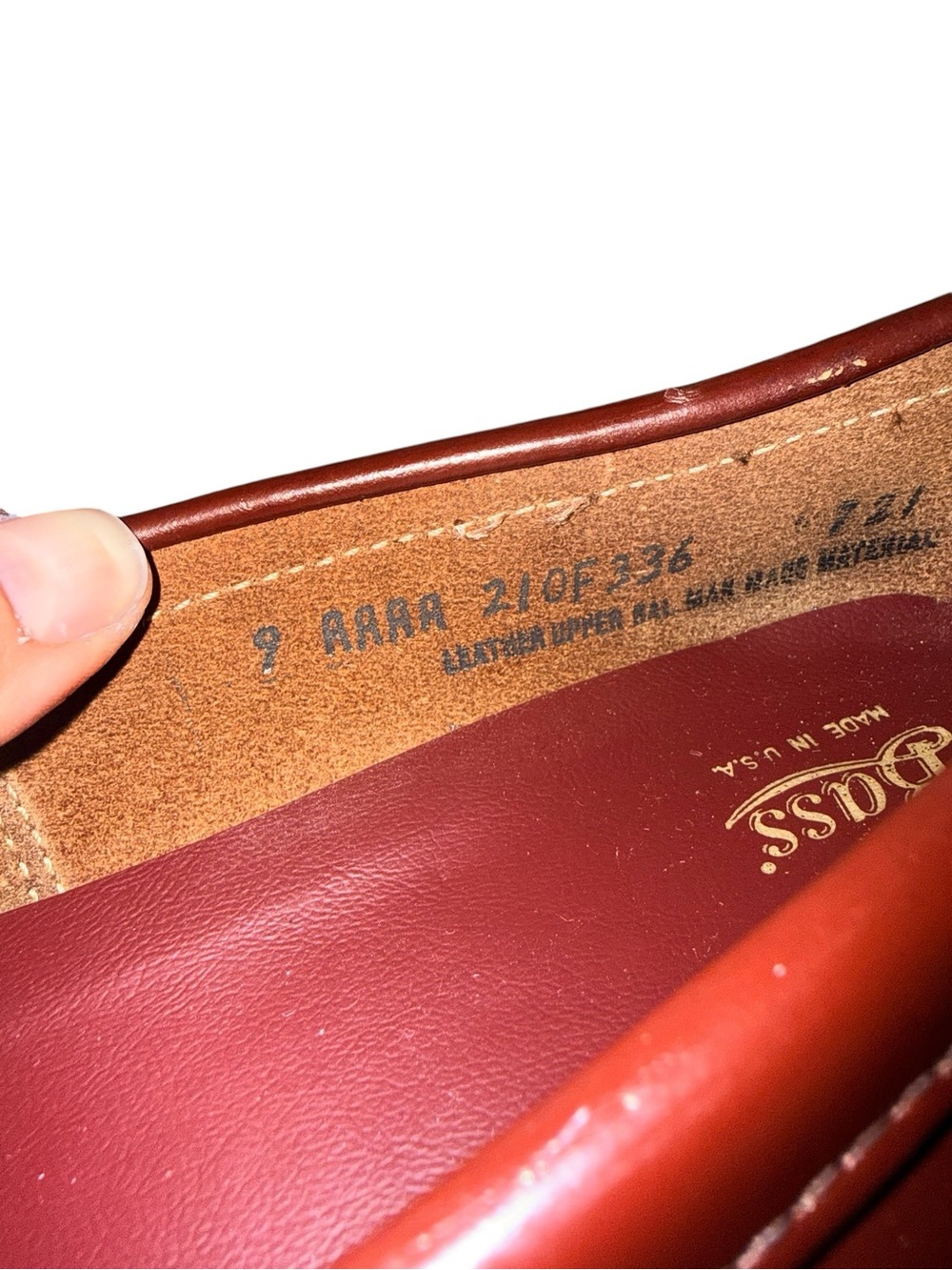 GH Bass Women’s Penny Loafer Wine Red Size 9 AAAA narrow - Picture 11 of 12